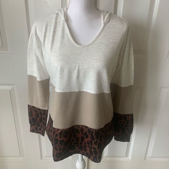 🎄Style & Co Color-blocked Hoodie - Picture 2 of 6